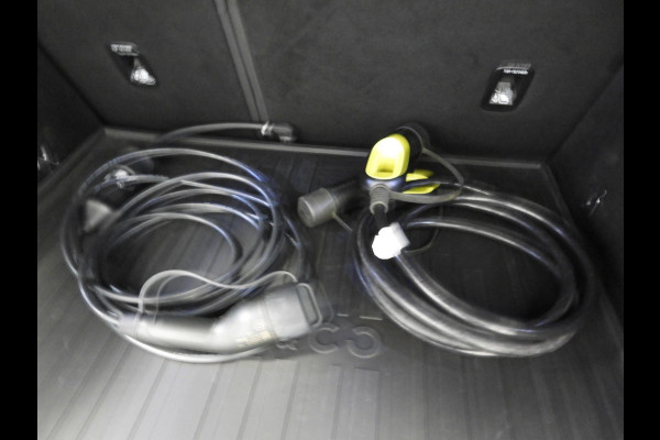 Lynk & Co 01 1.5 PHEV BlackLine NAVI/360CAM/SCHUIFDAK/LED/20"LMV! Lynk & Co 01 1.5 PHEV BlackLine NAVI/360CAM/SCHUIFDAK/LED/20"LMV!