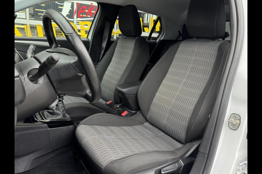 Opel Corsa 1.2 Turbo Edition 101PK - Navigatie I Airco I PDC I Comfort pakket I Sport velgen I Dealer onderhouden