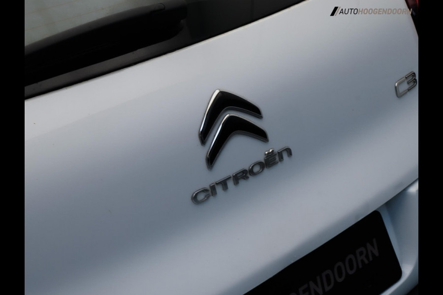 Citroën C3 1.2 PureTech S&S Black & White Edition (APPLE CARPLAY,LED,KEYLESS,DODEHOEK,CAMERA,AIRBUMP,CRUISE,CLIMATE,LM-VELGEN) Citroën C3 1.2 PureTech S&S Black & White Edition (APPLE CARPLAY,LED,KEYLESS,DODEHOEK,CAMERA,AIRBUMP,CRUISE,CLIMATE,LM-VELGEN)