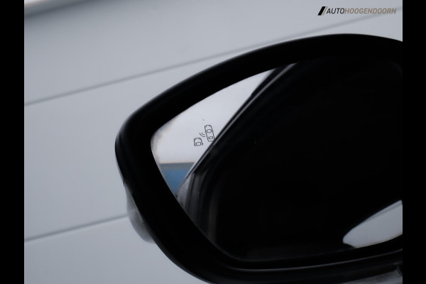 Citroën C3 1.2 PureTech S&S Black & White Edition (APPLE CARPLAY,LED,KEYLESS,DODEHOEK,CAMERA,AIRBUMP,CRUISE,CLIMATE,LM-VELGEN) Citroën C3 1.2 PureTech S&S Black & White Edition (APPLE CARPLAY,LED,KEYLESS,DODEHOEK,CAMERA,AIRBUMP,CRUISE,CLIMATE,LM-VELGEN)