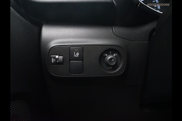 Citroën C3 1.2 PureTech S&S Black & White Edition (APPLE CARPLAY,LED,KEYLESS,DODEHOEK,CAMERA,AIRBUMP,CRUISE,CLIMATE,LM-VELGEN) Citroën C3 1.2 PureTech S&S Black & White Edition (APPLE CARPLAY,LED,KEYLESS,DODEHOEK,CAMERA,AIRBUMP,CRUISE,CLIMATE,LM-VELGEN)