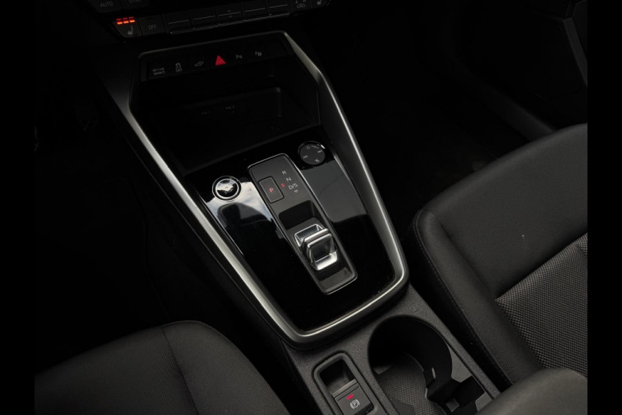 Audi A3 Sportback 40 TFSI e Adv edit. M24 NAVI PDC SPORTVELGEN CR CONTROL Audi A3 Sportback 40 TFSI e Adv edit. M24 NAVI PDC SPORTVELGEN CR CONTROL