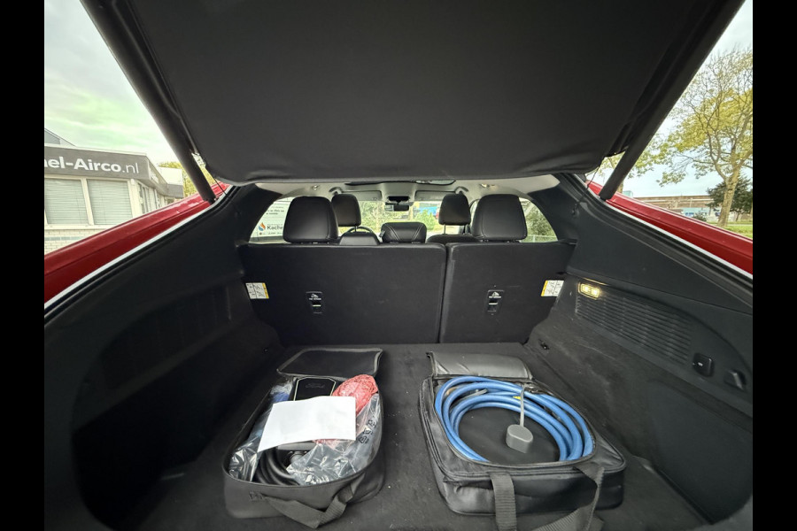 Ford Mustang Mach-E Extended 98 kWh | Panorama | B&O Sound | 360 Camera | Ford Mustang Mach-E Extended 98 kWh | Panorama | B&O Sound | 360 Camera |