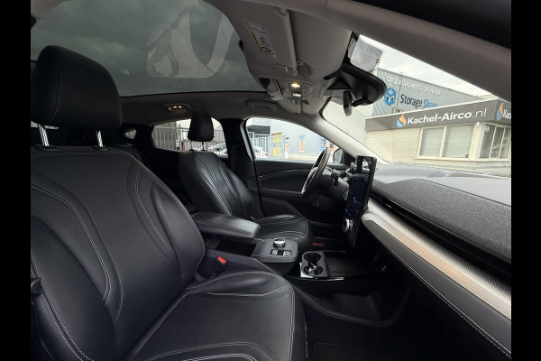 Ford Mustang Mach-E Extended 98 kWh | Panorama | B&O Sound | 360 Camera | Ford Mustang Mach-E Extended 98 kWh | Panorama | B&O Sound | 360 Camera |