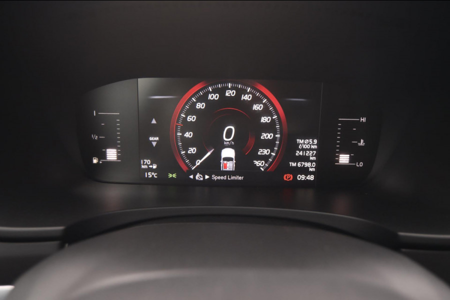 Volvo V90 2.0 D3 Kinetic|Navi Parkpilot Nap Trekhaak Cruise Control Lane Assist ACC Virtual Cockpit Volvo V90 2.0 D3 Kinetic|Navi Parkpilot Nap Trekhaak Cruise Control Lane Assist ACC Virtual Cockpit