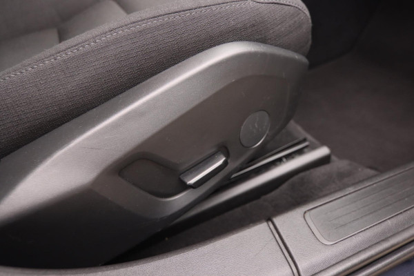 Volvo V90 2.0 D3 Kinetic|Navi Parkpilot Nap Trekhaak Cruise Control Lane Assist ACC Virtual Cockpit Volvo V90 2.0 D3 Kinetic|Navi Parkpilot Nap Trekhaak Cruise Control Lane Assist ACC Virtual Cockpit