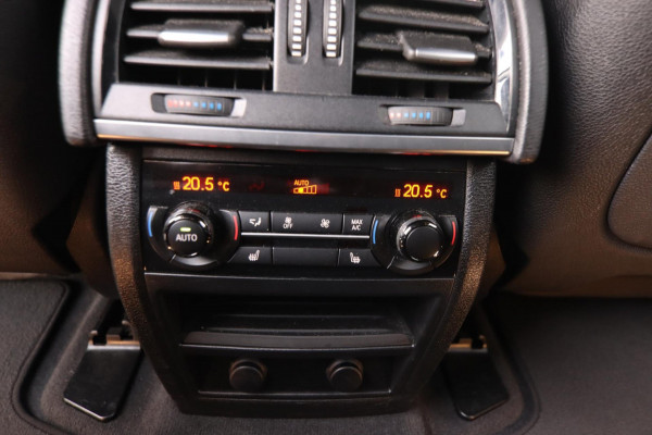 BMW X5 XDrive35i High Executive M-sport| Camera Pano X-Drive Trekhaak Digitale Cockpit ShadowLine Comfortstoelen Stoelverw.