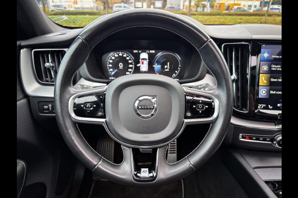 Volvo XC60 2.0 T8 Twin Engine AWD R-Design Panorama|Trekhaak Volvo XC60 2.0 T8 Twin Engine AWD R-Design Panorama|Trekhaak