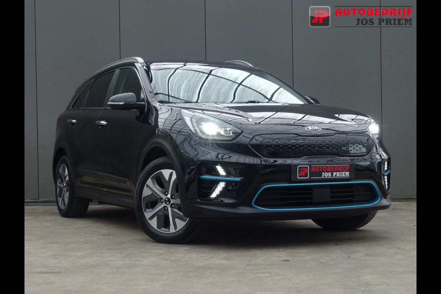 Kia e-Niro ExecutiveLine 64 kWh * LEER * TREKHAAK * 474 KM ACCU RANGE !! Kia e-Niro ExecutiveLine 64 kWh * LEER * TREKHAAK * 474 KM ACCU RANGE !!