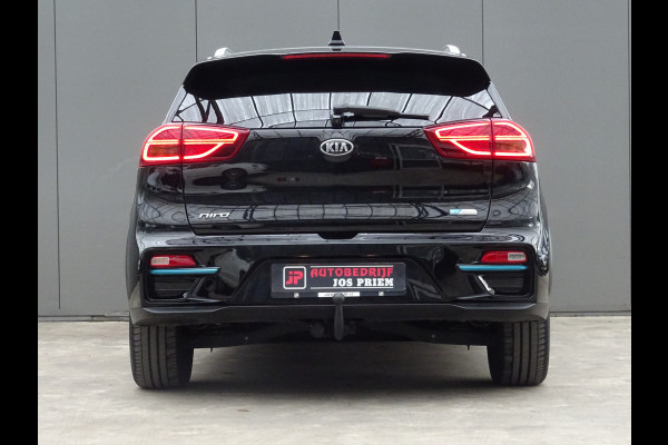 Kia e-Niro ExecutiveLine 64 kWh * LEER * TREKHAAK * 474 KM ACCU RANGE !! Kia e-Niro ExecutiveLine 64 kWh * LEER * TREKHAAK * 474 KM ACCU RANGE !!