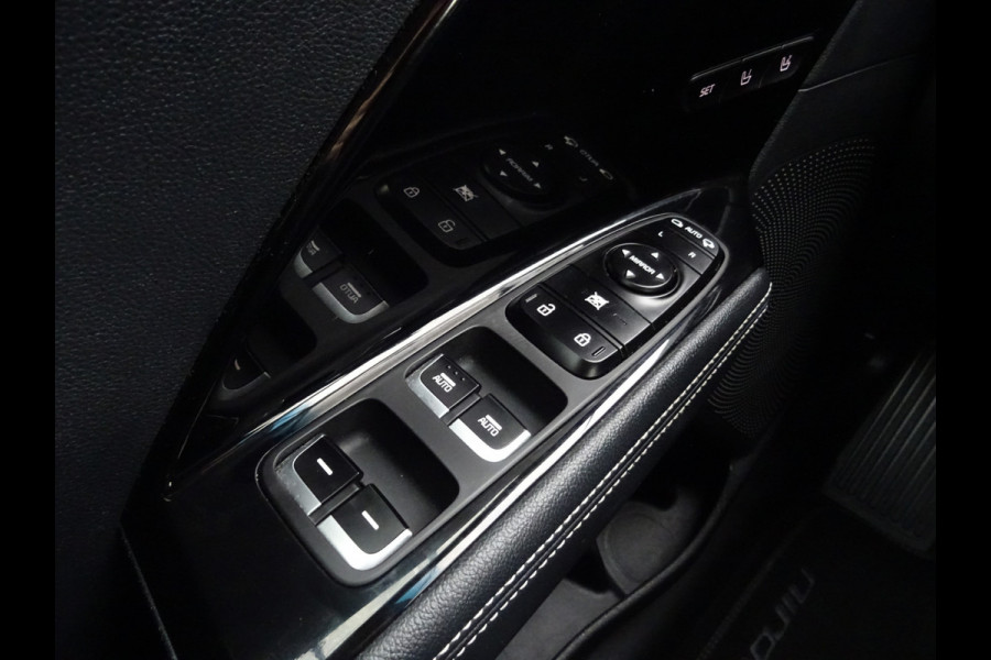 Kia e-Niro ExecutiveLine 64 kWh * LEER * TREKHAAK * 474 KM ACCU RANGE !! Kia e-Niro ExecutiveLine 64 kWh * LEER * TREKHAAK * 474 KM ACCU RANGE !!