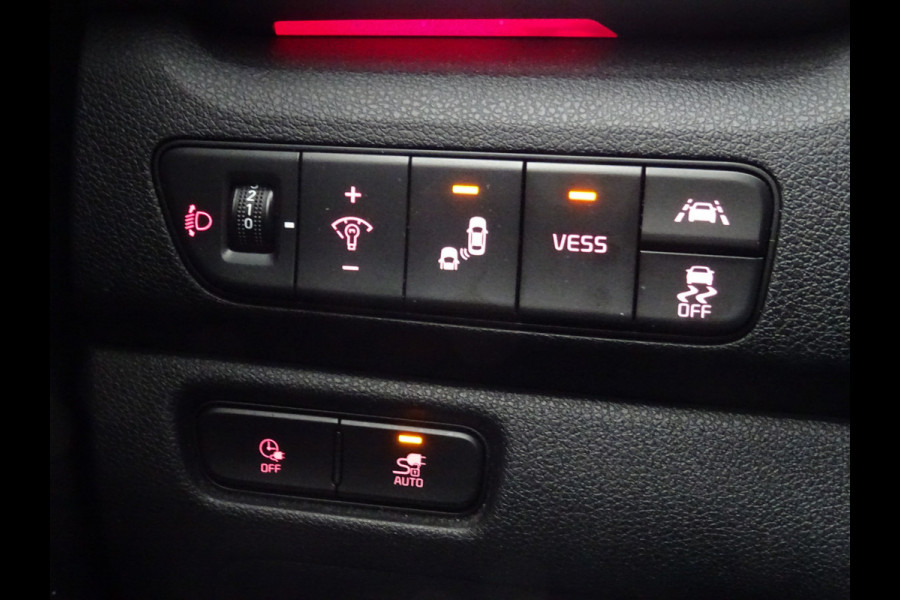 Kia e-Niro ExecutiveLine 64 kWh * LEER * TREKHAAK * 474 KM ACCU RANGE !! Kia e-Niro ExecutiveLine 64 kWh * LEER * TREKHAAK * 474 KM ACCU RANGE !!