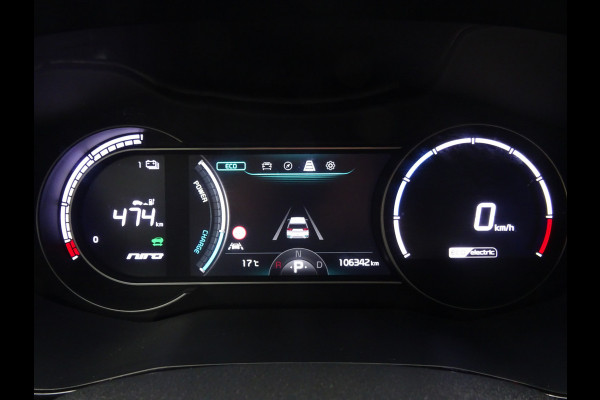Kia e-Niro ExecutiveLine 64 kWh * LEER * TREKHAAK * 474 KM ACCU RANGE !! Kia e-Niro ExecutiveLine 64 kWh * LEER * TREKHAAK * 474 KM ACCU RANGE !!