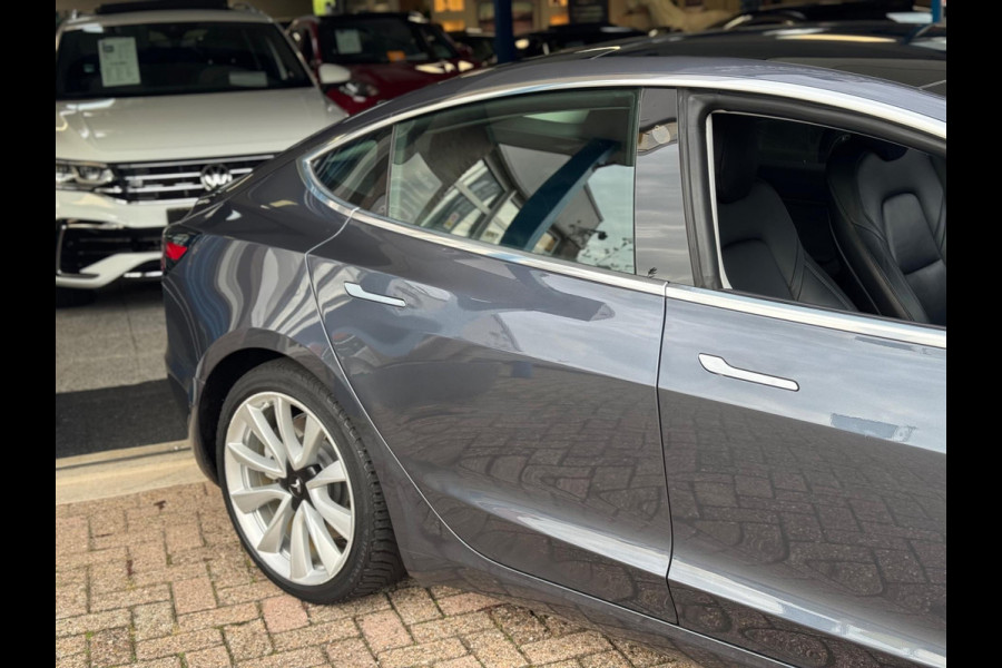 Tesla Model 3 Standard RWD Plus 60 kWh 2019 NAP BTW 1e Eig! Tesla Model 3 Standard RWD Plus 60 kWh 2019 NAP BTW 1e Eig!