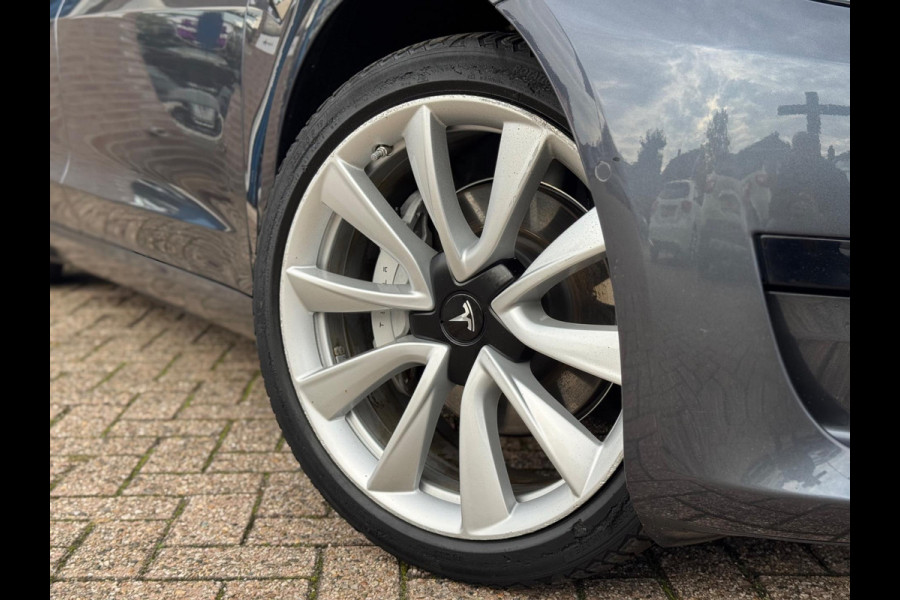 Tesla Model 3 Standard RWD Plus 60 kWh 2019 NAP BTW 1e Eig! Tesla Model 3 Standard RWD Plus 60 kWh 2019 NAP BTW 1e Eig!