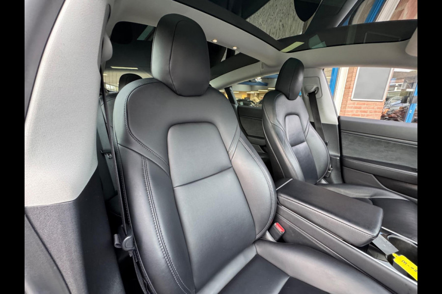 Tesla Model 3 Standard RWD Plus 60 kWh 2019 NAP BTW 1e Eig! Tesla Model 3 Standard RWD Plus 60 kWh 2019 NAP BTW 1e Eig!