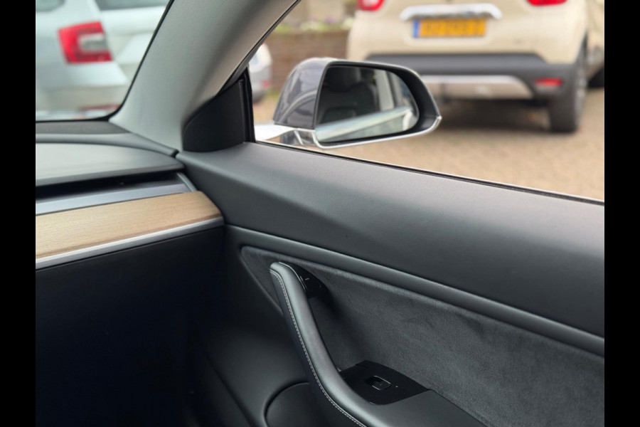 Tesla Model 3 Standard RWD Plus 60 kWh 2019 NAP BTW 1e Eig! Tesla Model 3 Standard RWD Plus 60 kWh 2019 NAP BTW 1e Eig!