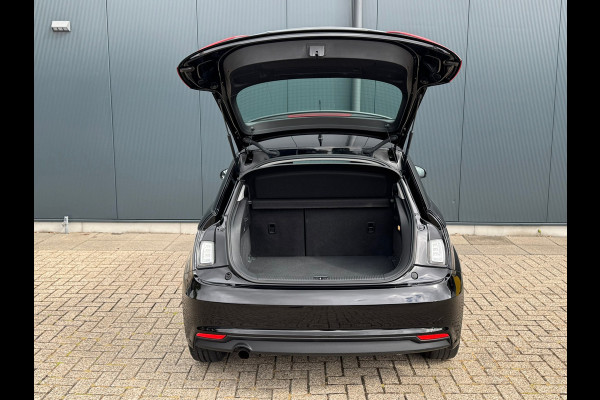 Audi A1 Sportback 1.0 TFSI Pro Line * Stoelverwarming * Led * Lichtmetalen Velgen Audi A1 Sportback 1.0 TFSI Pro Line * Stoelverwarming * Led * Lichtmetalen Velgen