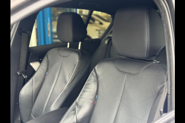 BMW 1-serie 118i M-Pakket 2019 AUT NAVI CAMERA CRUISE NAP! BMW 1-serie 118i M-Pakket 2019 AUT NAVI CAMERA CRUISE NAP!