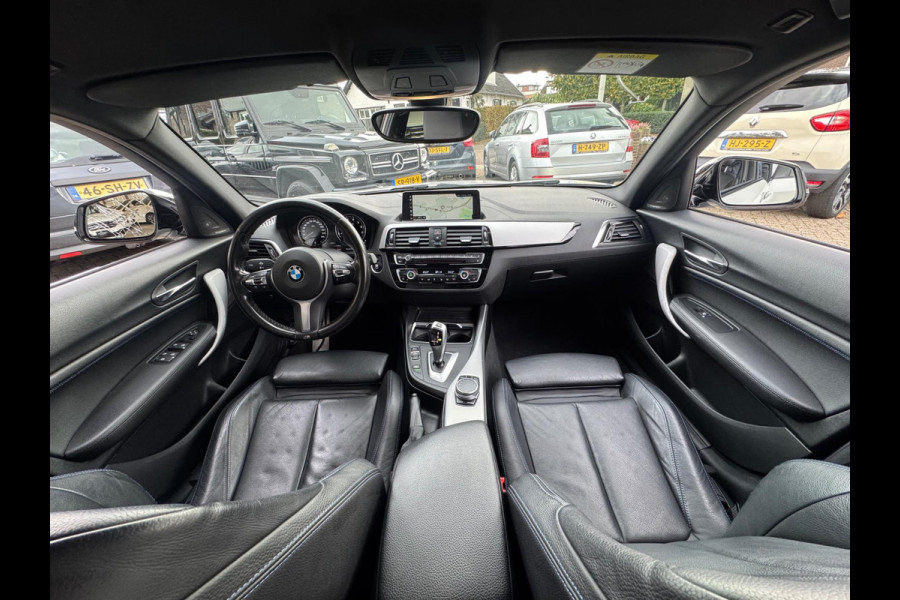 BMW 1-serie 118i M-Pakket 2019 AUT NAVI CAMERA CRUISE NAP! BMW 1-serie 118i M-Pakket 2019 AUT NAVI CAMERA CRUISE NAP!