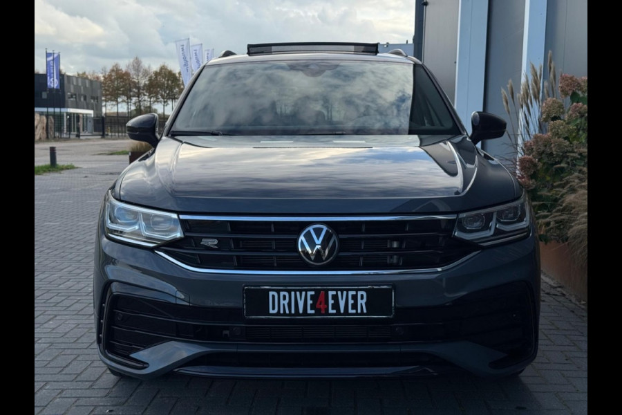 Volkswagen Tiguan 1.5 TSI R-Line 2024 IQ LIGHT PANO NAVI CAMERA CLIMATE SPORTVELGE