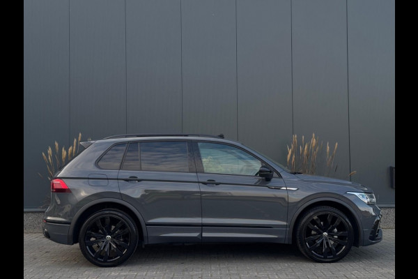 Volkswagen Tiguan 1.5 TSI R-Line 2024 IQ LIGHT PANO NAVI CAMERA CLIMATE SPORTVELGE