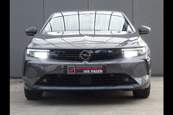 Opel Astra Sports Tourer 1.2 Turbo * PDC * CARPLAY * TREKHAAK !! Opel Astra Sports Tourer 1.2 Turbo * PDC * CARPLAY * TREKHAAK !!