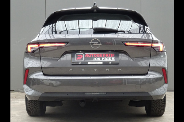 Opel Astra Sports Tourer 1.2 Turbo * PDC * CARPLAY * TREKHAAK !! Opel Astra Sports Tourer 1.2 Turbo * PDC * CARPLAY * TREKHAAK !!