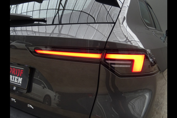 Opel Astra Sports Tourer 1.2 Turbo * PDC * CARPLAY * TREKHAAK !! Opel Astra Sports Tourer 1.2 Turbo * PDC * CARPLAY * TREKHAAK !!