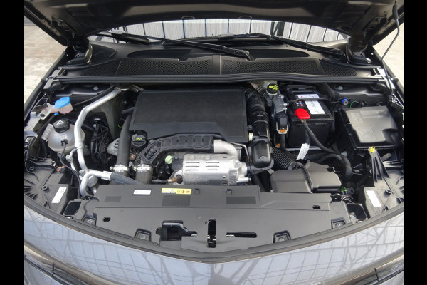 Opel Astra Sports Tourer 1.2 Turbo * PDC * CARPLAY * TREKHAAK !! Opel Astra Sports Tourer 1.2 Turbo * PDC * CARPLAY * TREKHAAK !!