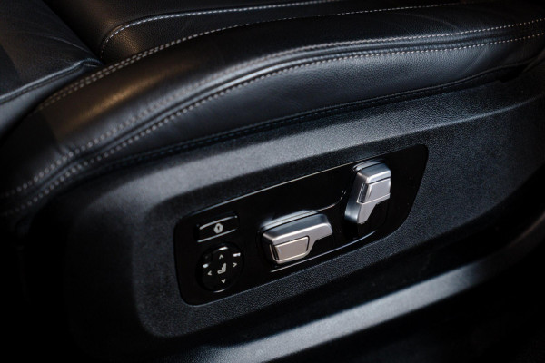 BMW X5 xDrive45e High Executive Achteras|Pano|LuchtV|360º|22inch|M-Sport BMW X5 xDrive45e High Executive Achteras|Pano|LuchtV|360º|22inch|M-Sport