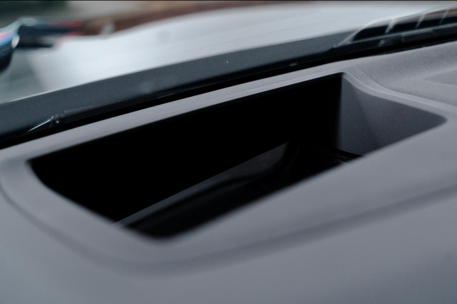 BMW X5 xDrive45e High Executive Achteras|Pano|LuchtV|360º|22inch|M-Sport BMW X5 xDrive45e High Executive Achteras|Pano|LuchtV|360º|22inch|M-Sport