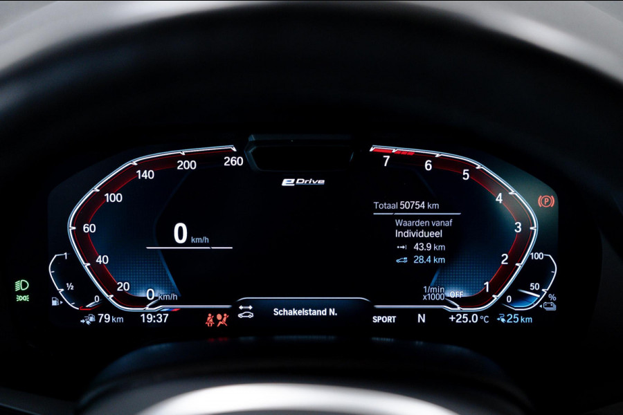 BMW X5 xDrive45e High Executive Achteras|Pano|LuchtV|360º|22inch|M-Sport BMW X5 xDrive45e High Executive Achteras|Pano|LuchtV|360º|22inch|M-Sport