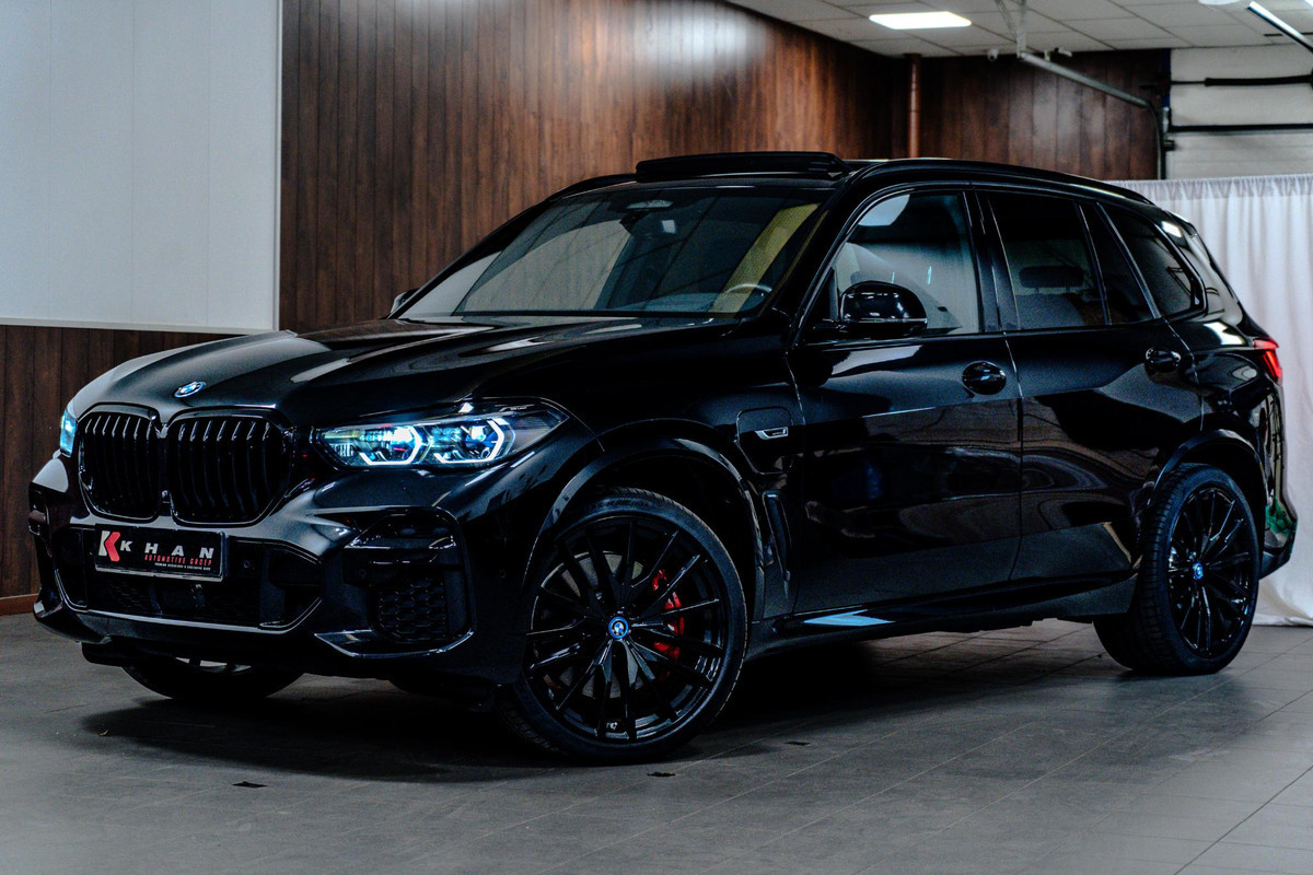 BMW X5 xDrive45e High Executive Achteras|Pano|LuchtV|360º|22inch|M-Sport BMW X5 xDrive45e High Executive Achteras|Pano|LuchtV|360º|22inch|M-Sport