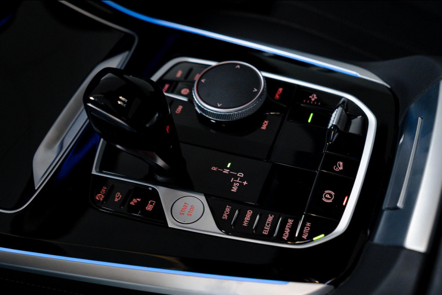 BMW X5 xDrive45e High Executive Achteras|Pano|LuchtV|360º|22inch|M-Sport BMW X5 xDrive45e High Executive Achteras|Pano|LuchtV|360º|22inch|M-Sport
