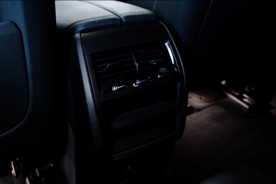 BMW X5 xDrive45e High Executive Achteras|Pano|LuchtV|360º|22inch|M-Sport BMW X5 xDrive45e High Executive Achteras|Pano|LuchtV|360º|22inch|M-Sport