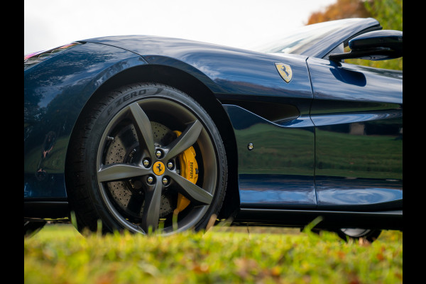 Ferrari Portofino 3.9 V8 HELE | Full PPF | Pass. display | Camera v+a | JBL | Blu Tour de France Ferrari Portofino 3.9 V8 HELE | Full PPF | Pass. display | Camera v+a | JBL | Blu Tour de France