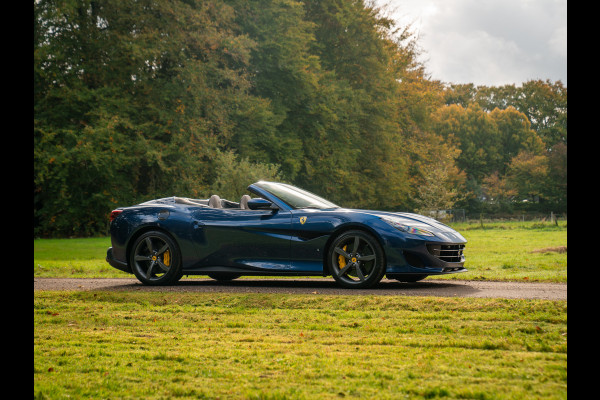 Ferrari Portofino 3.9 V8 HELE | Full PPF | Pass. display | Camera v+a | JBL | Blu Tour de France Ferrari Portofino 3.9 V8 HELE | Full PPF | Pass. display | Camera v+a | JBL | Blu Tour de France