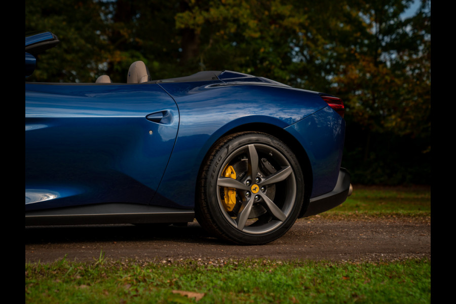 Ferrari Portofino 3.9 V8 HELE | Full PPF | Pass. display | Camera v+a | JBL | Blu Tour de France Ferrari Portofino 3.9 V8 HELE | Full PPF | Pass. display | Camera v+a | JBL | Blu Tour de France
