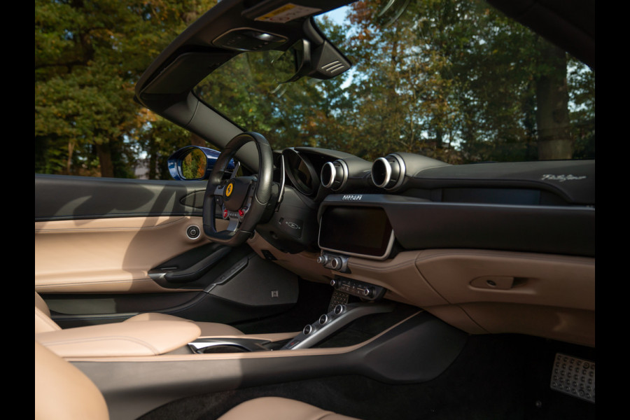 Ferrari Portofino 3.9 V8 HELE | Full PPF | Pass. display | Camera v+a | JBL | Blu Tour de France Ferrari Portofino 3.9 V8 HELE | Full PPF | Pass. display | Camera v+a | JBL | Blu Tour de France