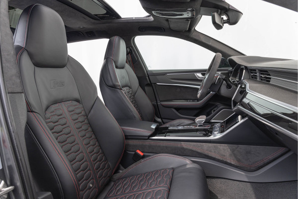 Audi RS6 Avant 4.0 TFSI 720pk MTM Quattro Pano Eventuri Milltek Keramisch B&O Advanced Audi RS6 Avant 4.0 TFSI 720pk MTM Quattro Pano Eventuri Milltek Keramisch B&O Advanced