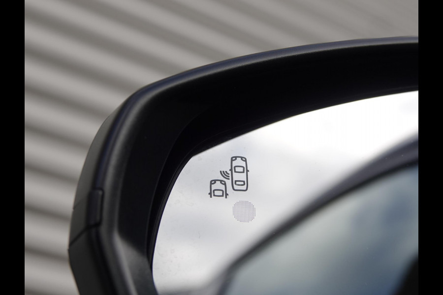 Opel Grandland 1.2 Turbo Hybrid GS Leder interieur Opel Grandland 1.2 Turbo Hybrid GS Leder interieur