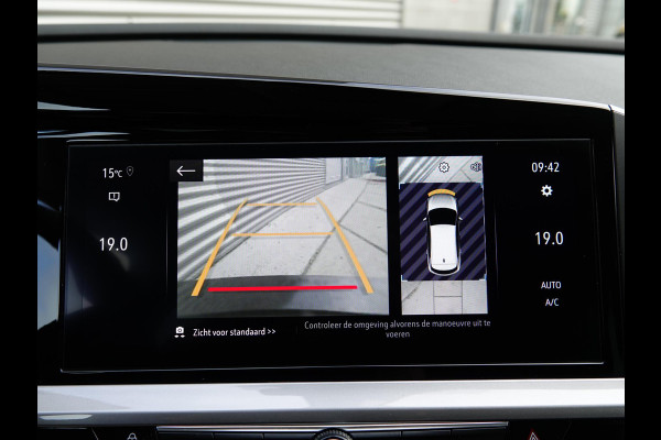 Opel Grandland 1.2 Turbo Hybrid GS Leder interieur Opel Grandland 1.2 Turbo Hybrid GS Leder interieur