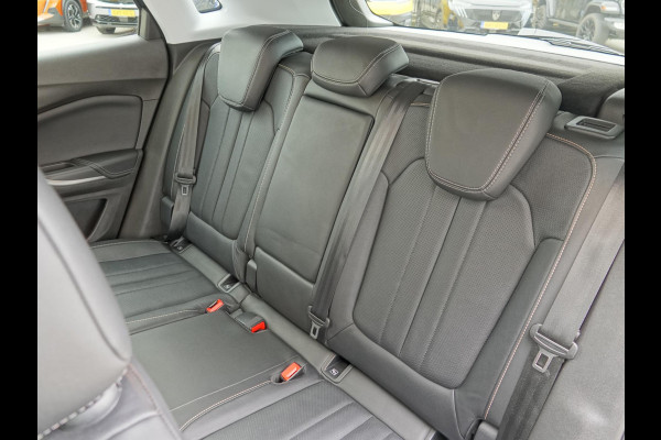 Opel Grandland 1.2 Turbo Hybrid GS Leder interieur Opel Grandland 1.2 Turbo Hybrid GS Leder interieur