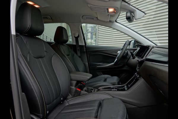 Opel Grandland 1.2 Turbo Hybrid GS Leder interieur Opel Grandland 1.2 Turbo Hybrid GS Leder interieur