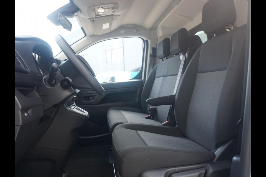 Peugeot e-Expert L3 75 kWh | camera | navi incl. Apple Carplay | Comfort tussenschot | airco | cruise control | rijklaarprijs Peugeot e-Expert L3 75 kWh | camera | navi incl. Apple Carplay | Comfort tussenschot | airco | cruise control | rijklaarprijs