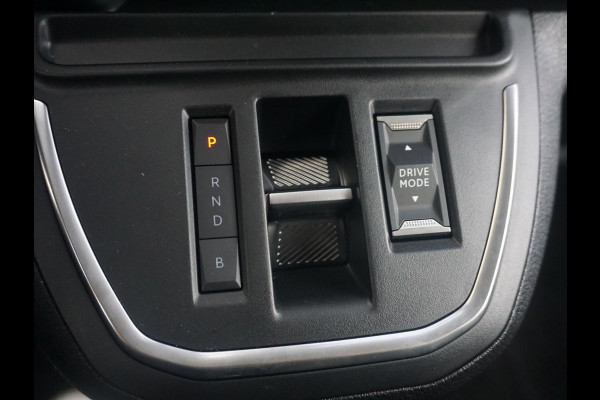 Peugeot e-Expert L3 75 kWh | camera | navi incl. Apple Carplay | Comfort tussenschot | airco | cruise control | rijklaarprijs Peugeot e-Expert L3 75 kWh | camera | navi incl. Apple Carplay | Comfort tussenschot | airco | cruise control | rijklaarprijs