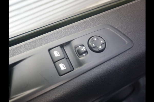 Peugeot e-Expert L3 75 kWh | camera | navi incl. Apple Carplay | Comfort tussenschot | airco | cruise control | rijklaarprijs Peugeot e-Expert L3 75 kWh | camera | navi incl. Apple Carplay | Comfort tussenschot | airco | cruise control | rijklaarprijs