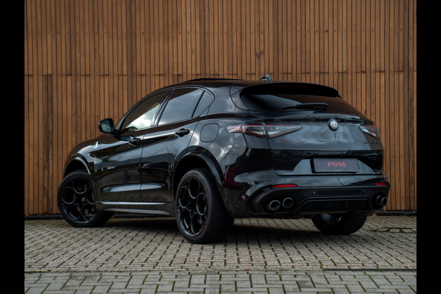 Alfa Romeo Stelvio 2.9 V6 AWD Quadrifoglio | Pano-dak | 21 inch | Harman/Kardon | Adapt. cruise Alfa Romeo Stelvio 2.9 V6 AWD Quadrifoglio | Pano-dak | 21 inch | Harman/Kardon | Adapt. cruise
