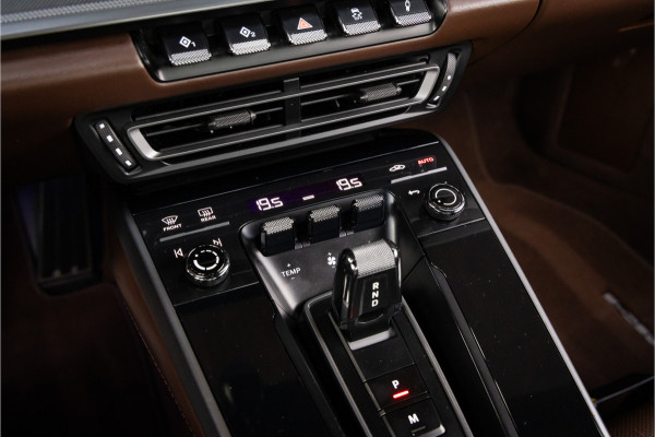 Porsche 911 Targa 4S - Clubleder Truffel Porsche 911 Targa 4S - Clubleder Truffel